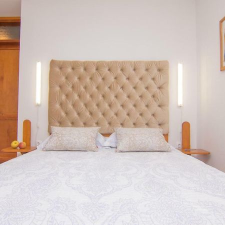 Apartmani Villa Kalinic Njivice Exteriör bild