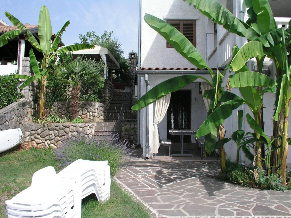 Apartmani Villa Kalinic Njivice Exteriör bild