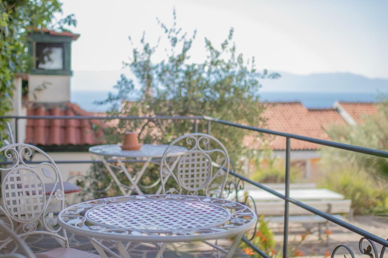 Apartmani Villa Kalinic Njivice Exteriör bild